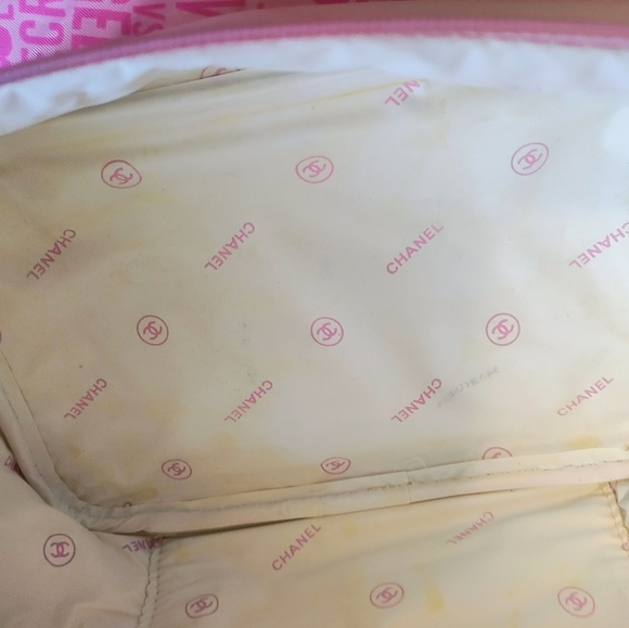 CHANEL Parfums vintage Cosmetics Bag - Picture 9 of 13